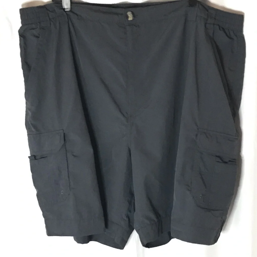 Clear Water cargo shorts XXL